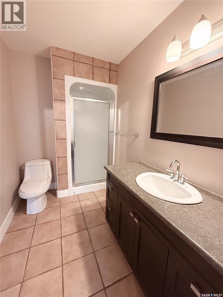 725 Centre Street Property Photo 27