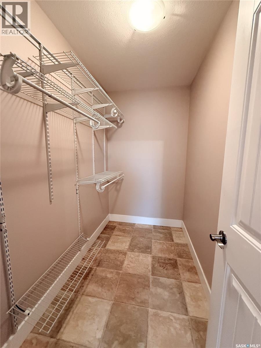 725 Centre Street Property Photo 29