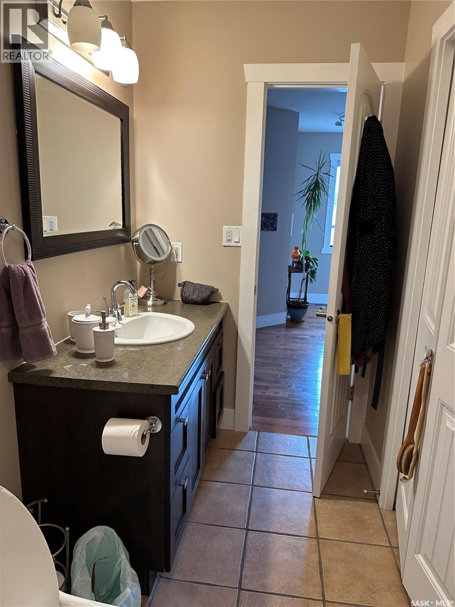 725 Centre Street Property Photo 35