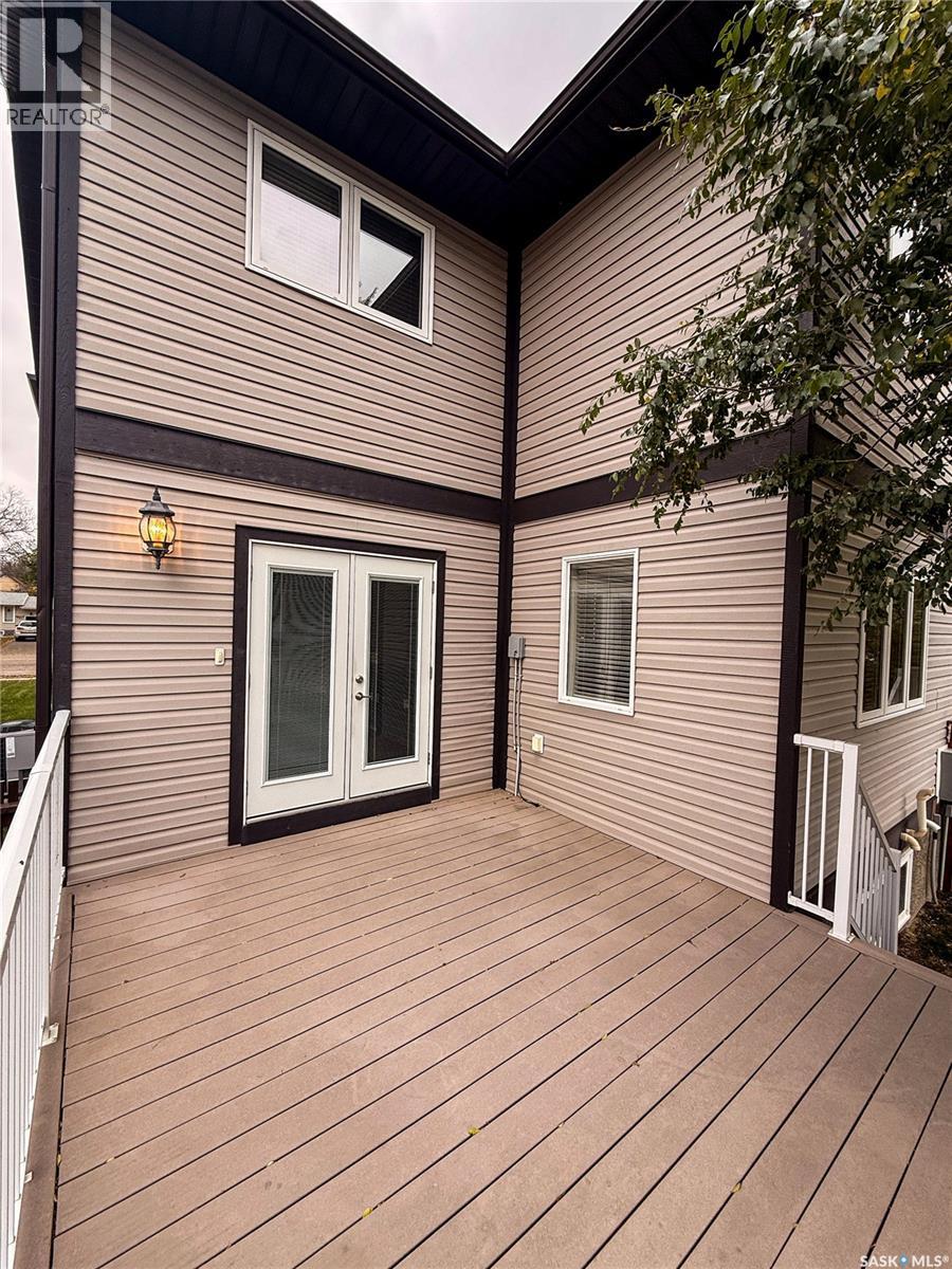 725 Centre Street Property Photo 50