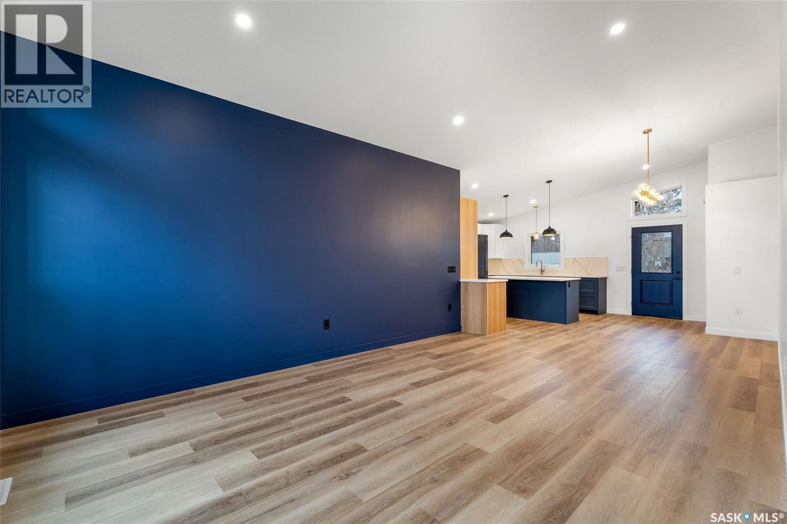 624 11th Street Property Photo 10