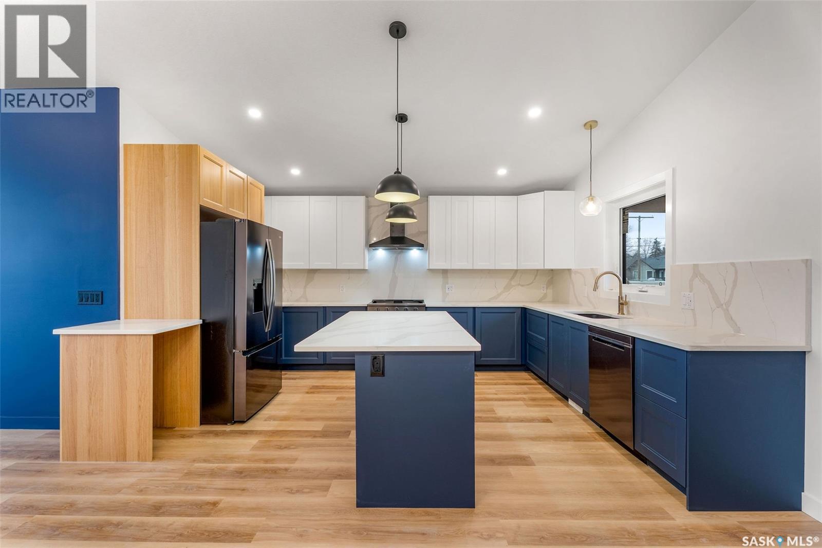 624 11th Street Property Photo 13