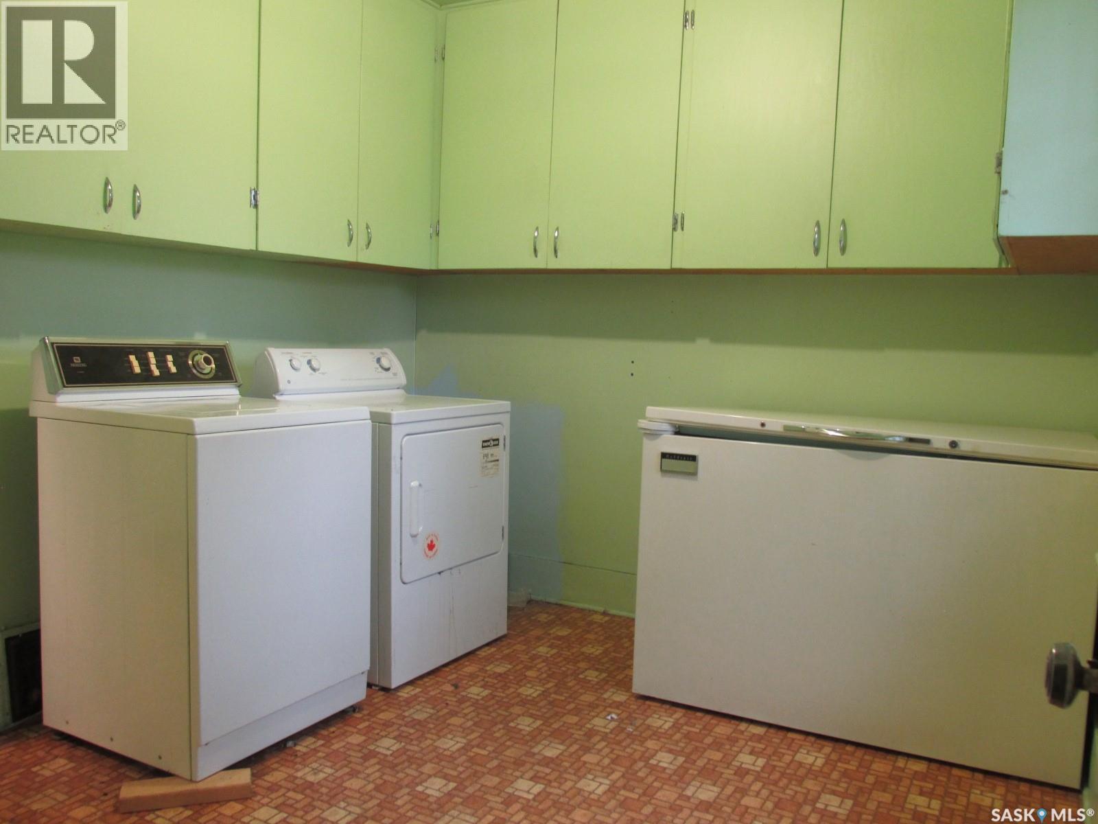 505 Centre Street Property Photo 34