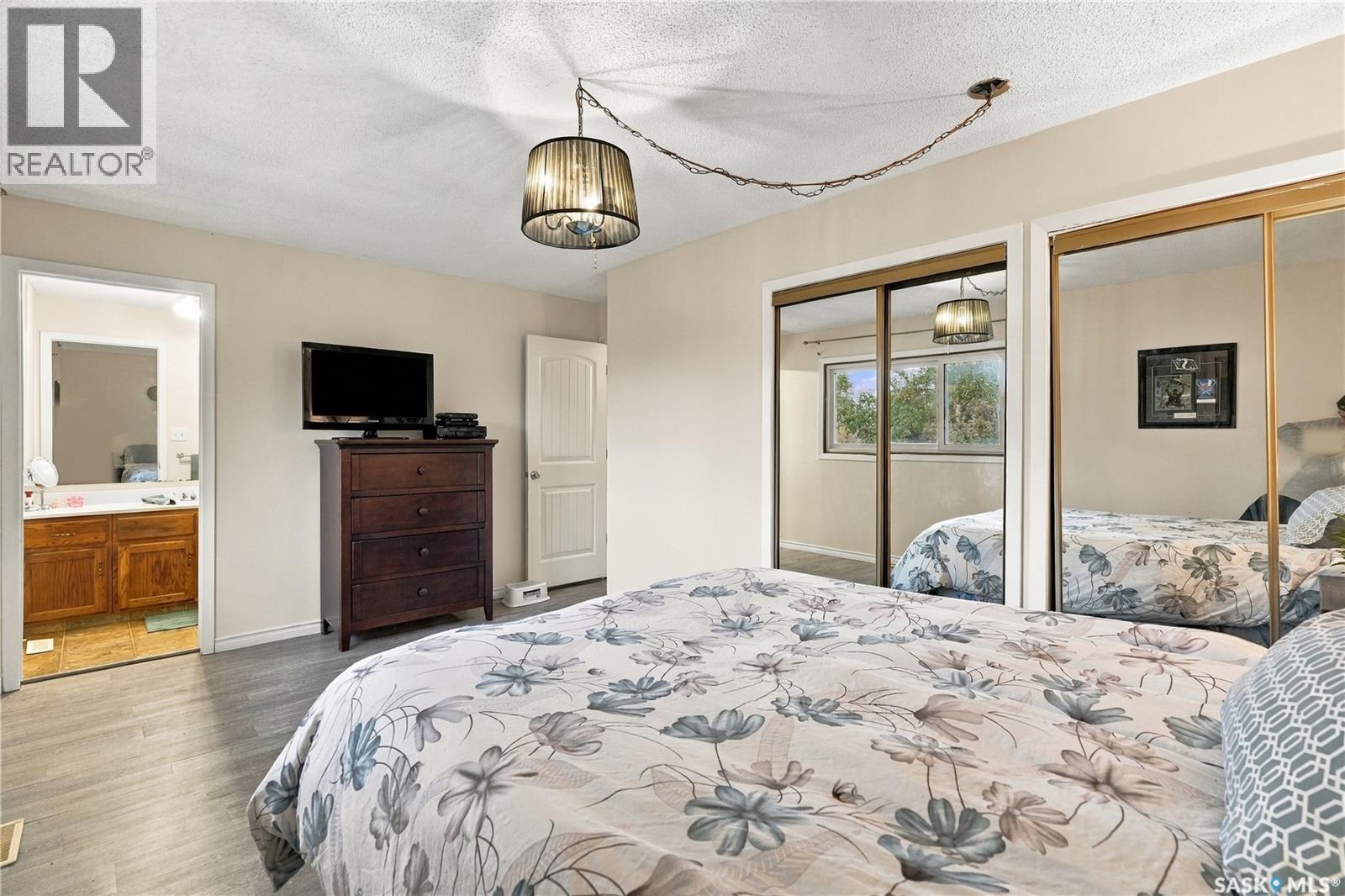 59 Button Bay Property Photo 19