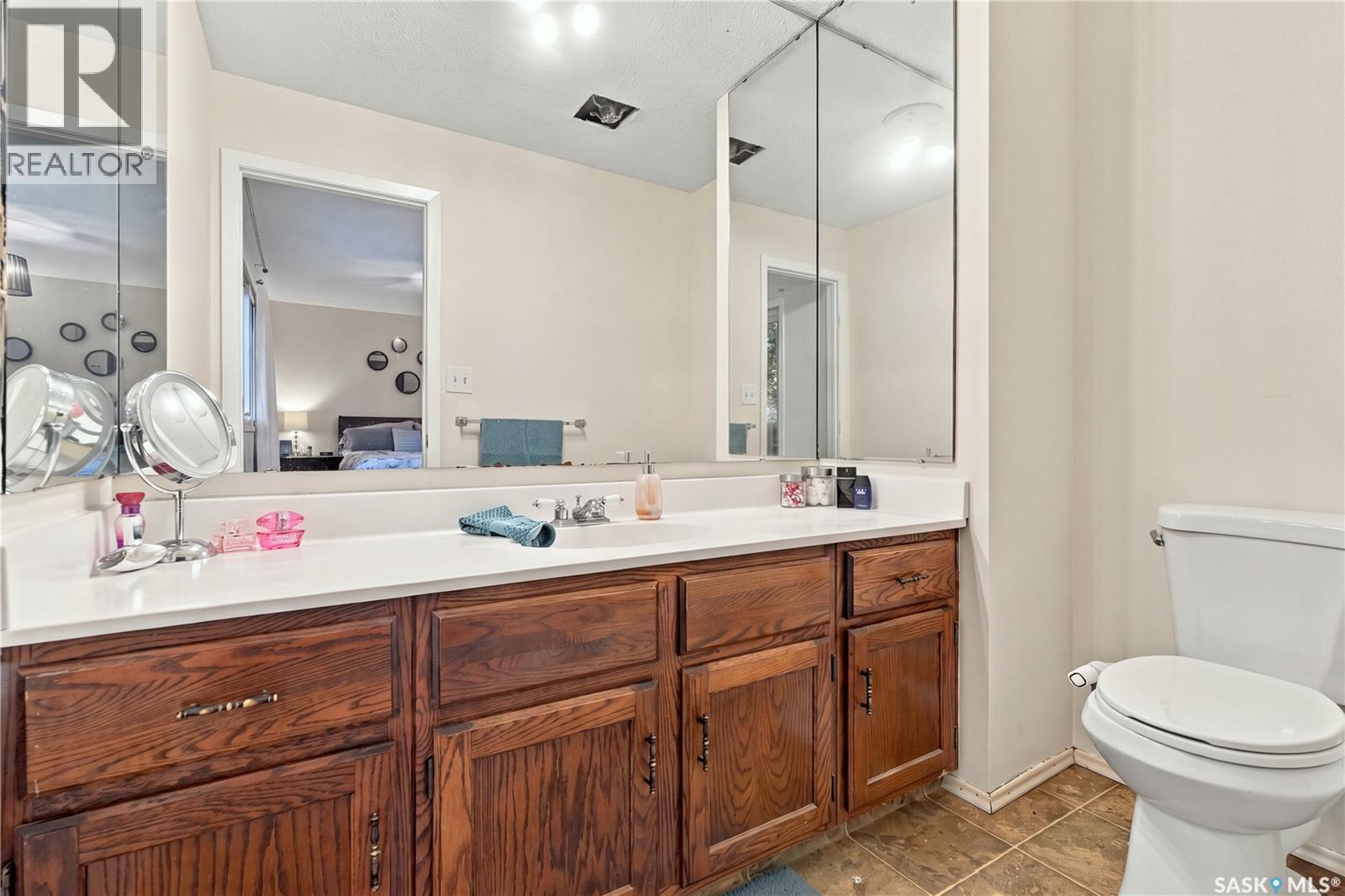 59 Button Bay Property Photo 20