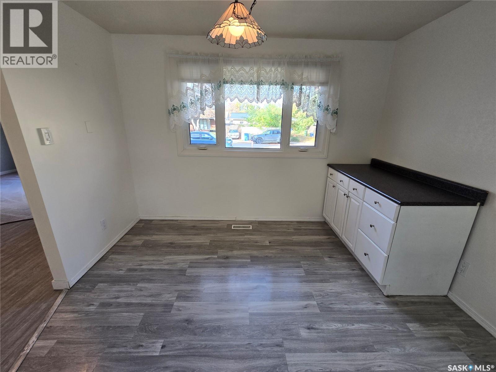 51 Sibbald Crescent Property Photo 21