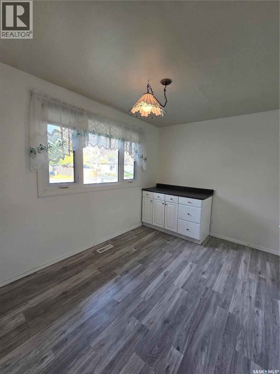 51 Sibbald Crescent Property Photo 22