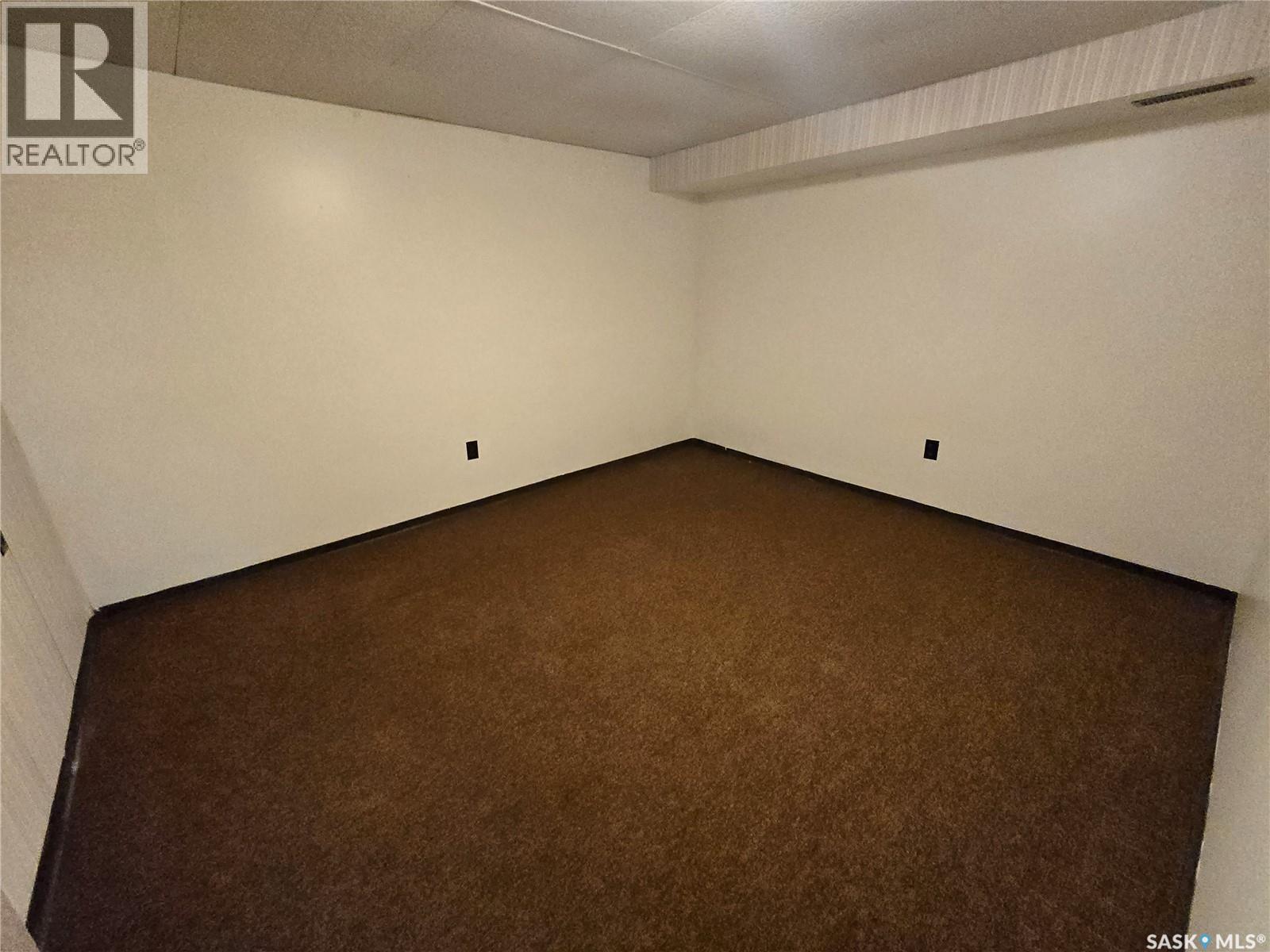 51 Sibbald Crescent Property Photo 47