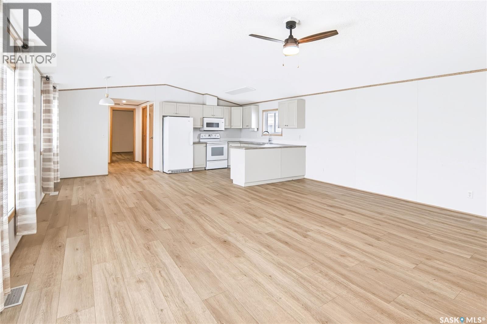 119 Railway Avenue Property Photo 9