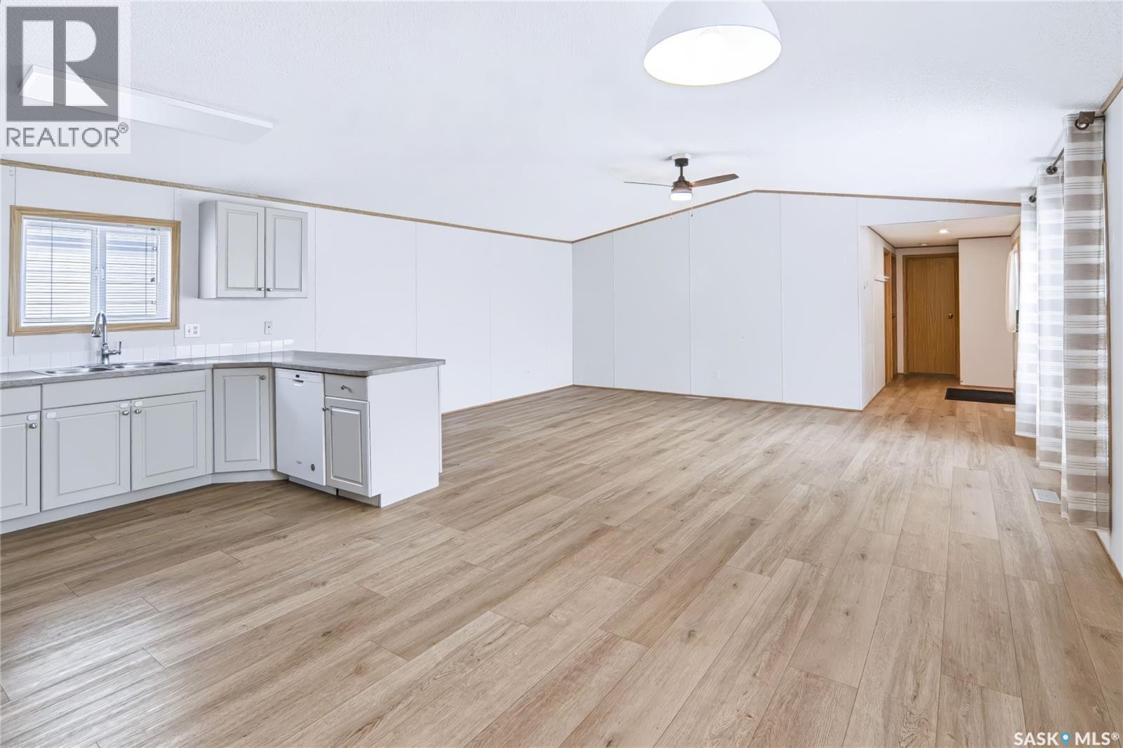 119 Railway Avenue Property Photo 10