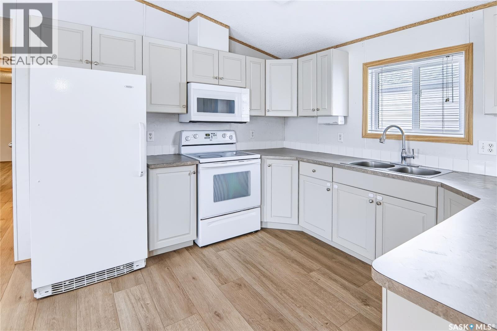 119 Railway Avenue Property Photo 13