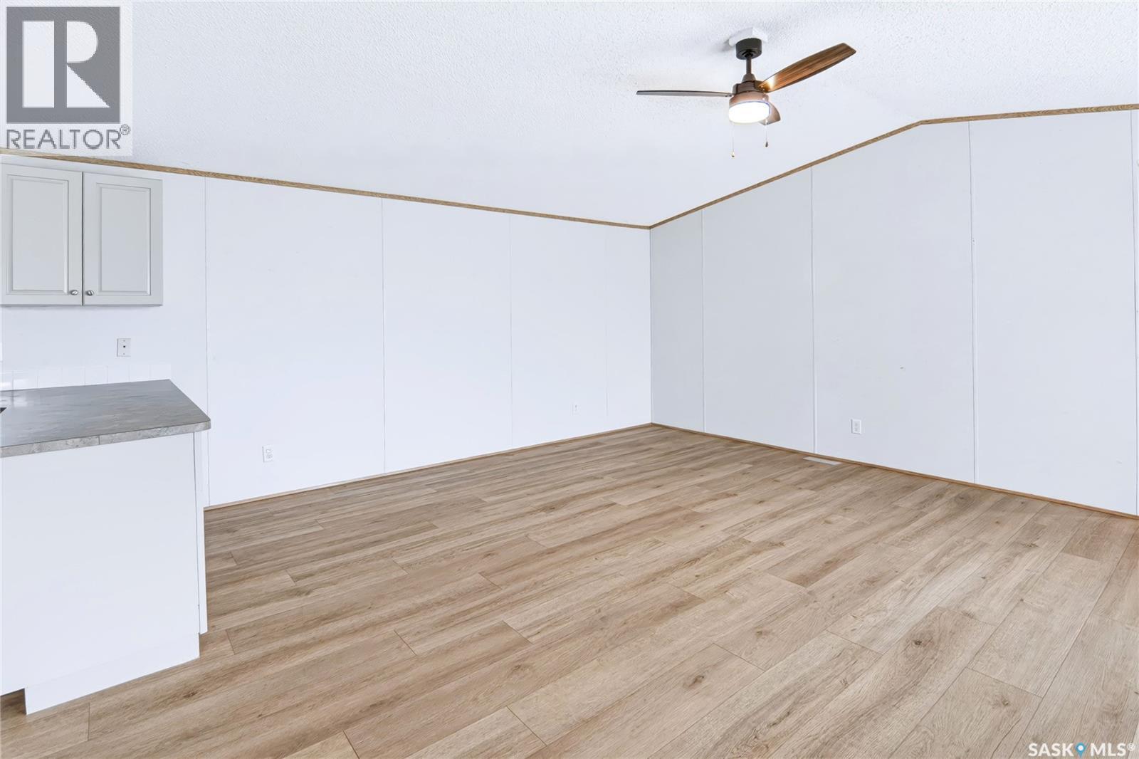 119 Railway Avenue Property Photo 18