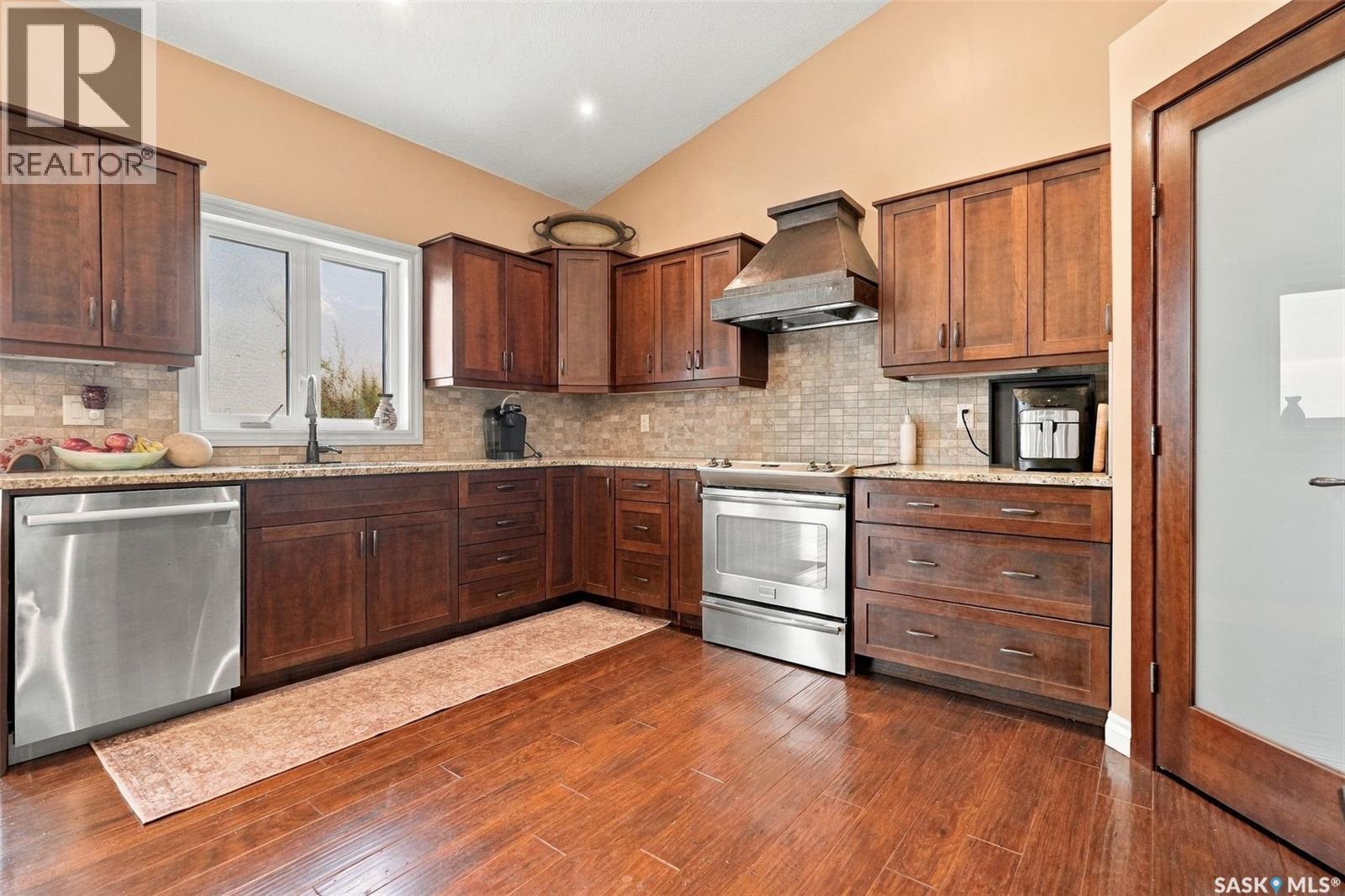212 Edgewood Drive Property Photo 13