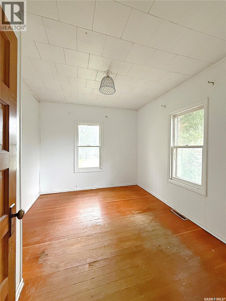 172 4th Street E Property Photo 11