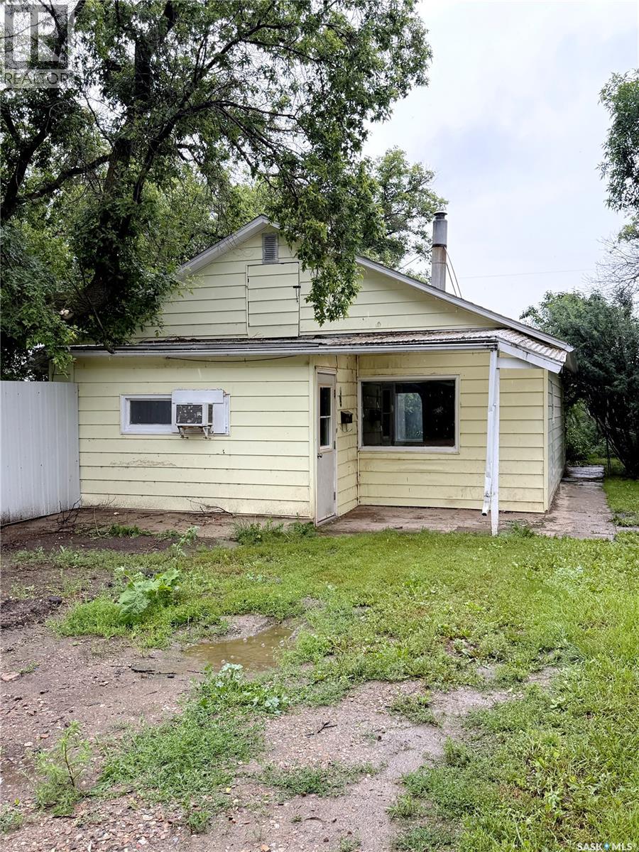 172 4th Street E Property Photo 18