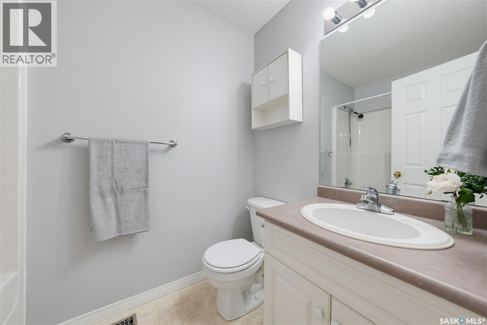 314 Peterson Crescent Property Photo 14