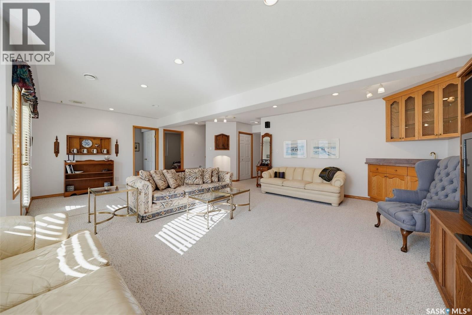 32 315 Bayview Crescent Property Photo 25