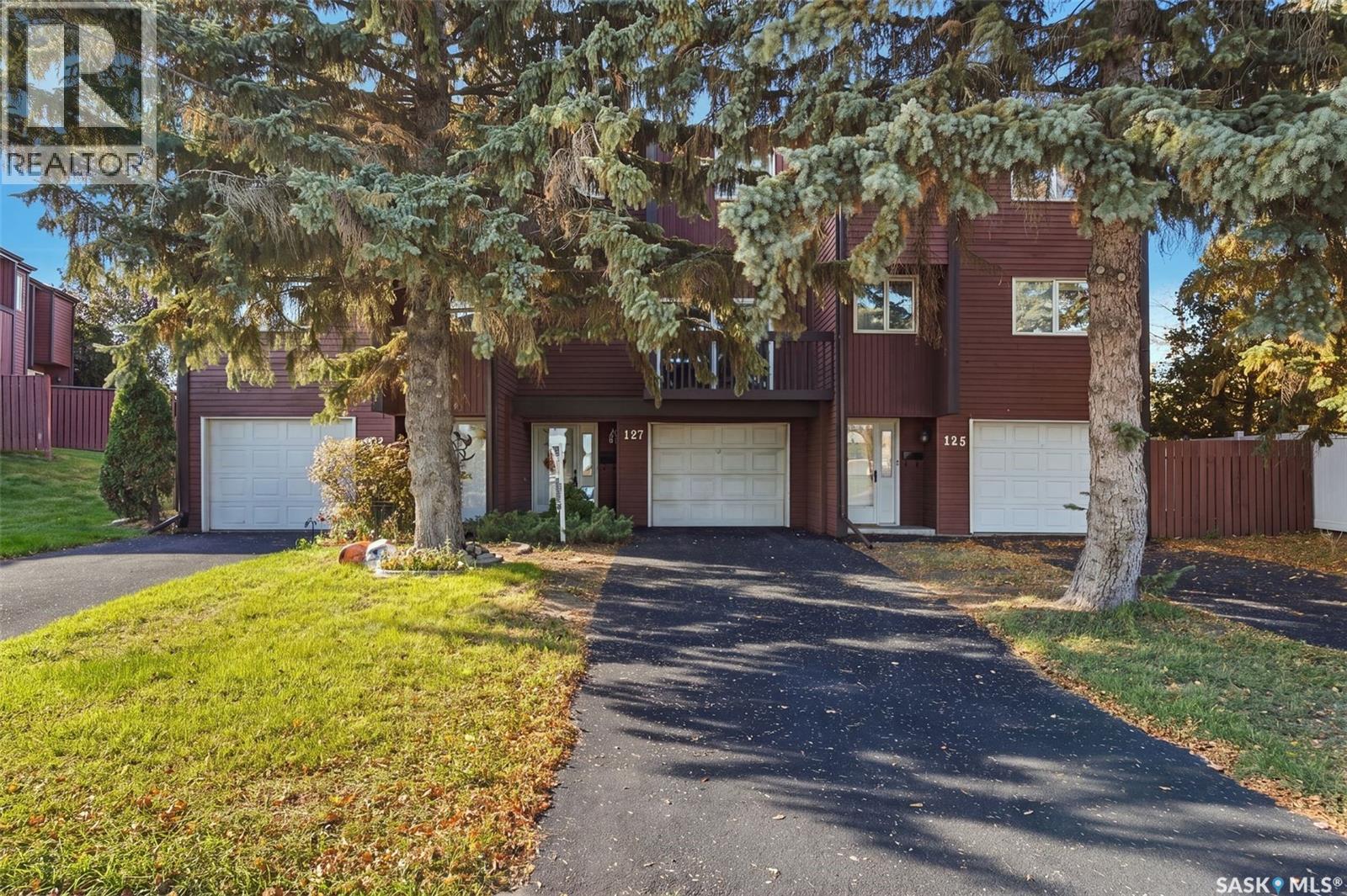 127 Lockwood Road Property Photo 2