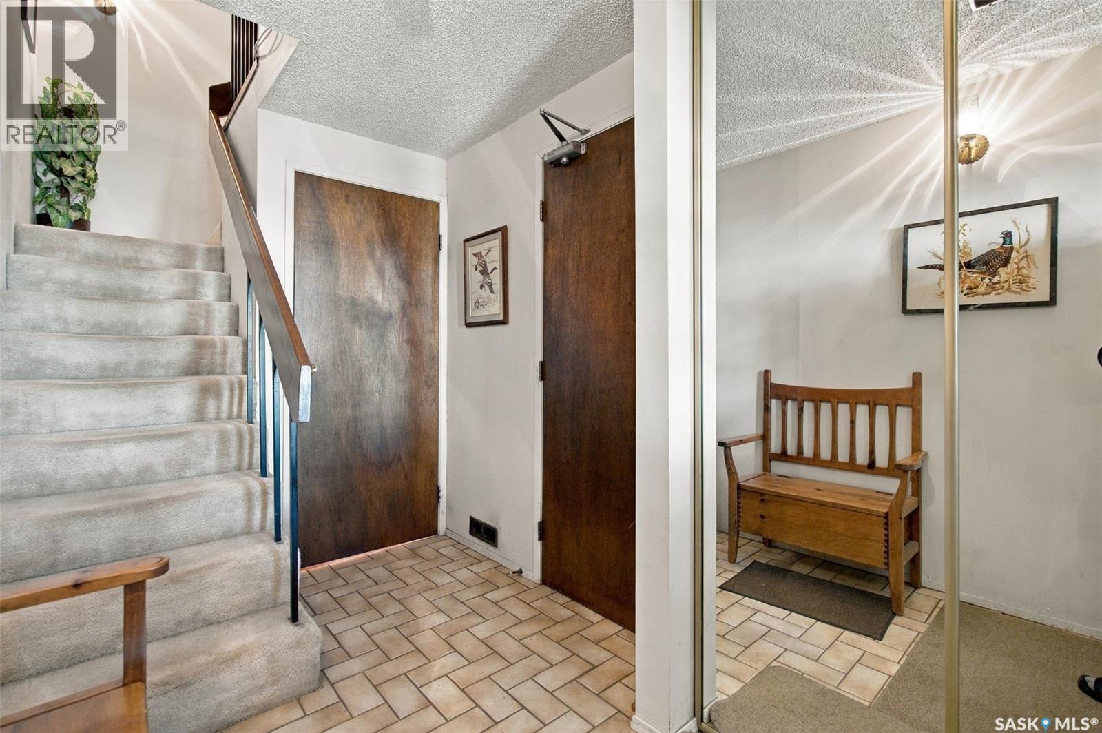 127 Lockwood Road Property Photo 3