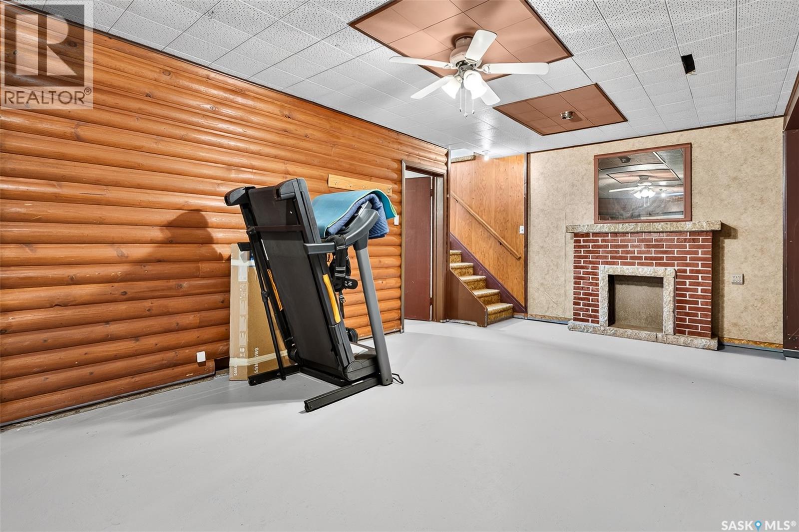 506 Lillooet Street W Property Photo 29