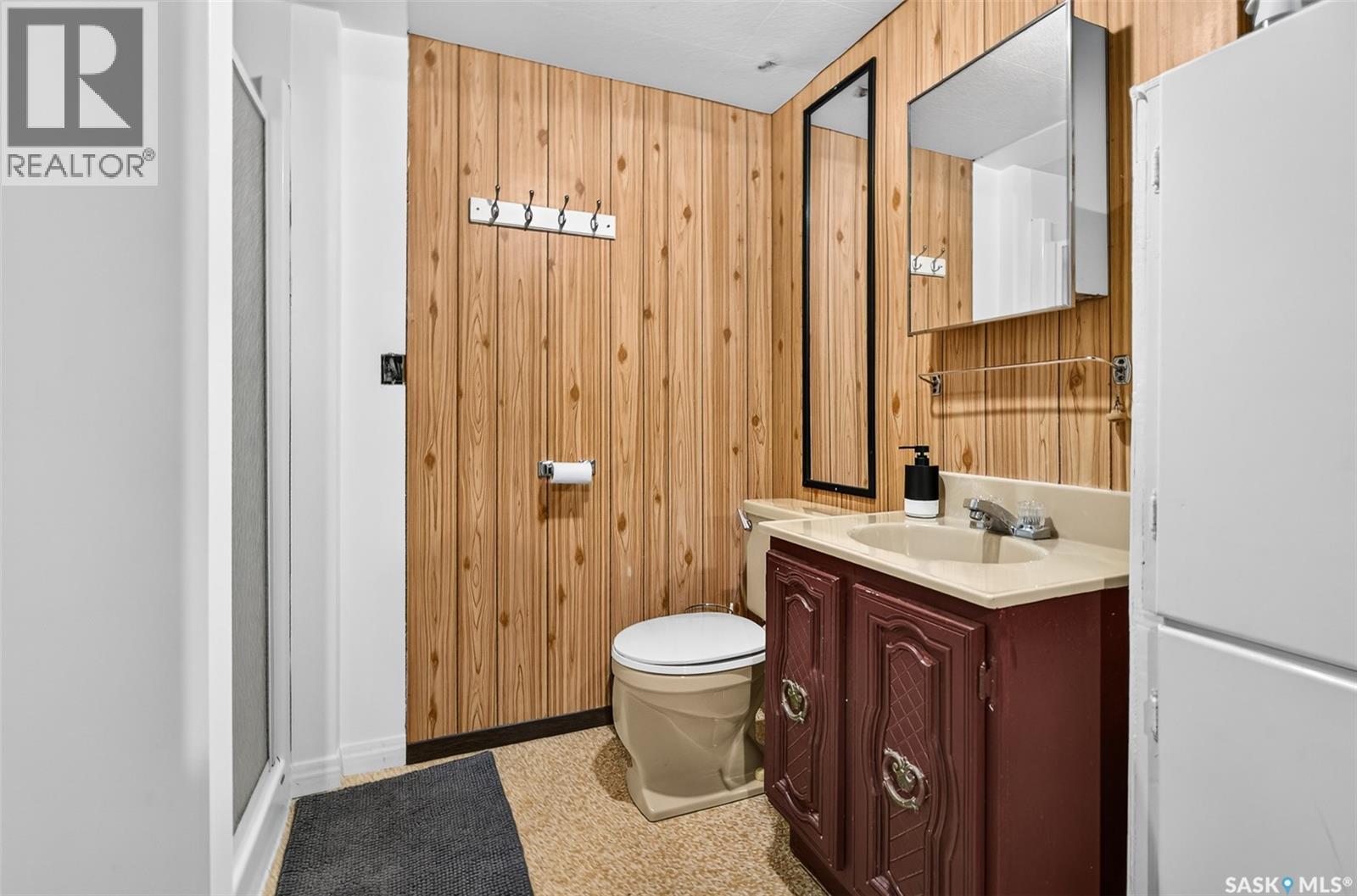506 Lillooet Street W Property Photo 36