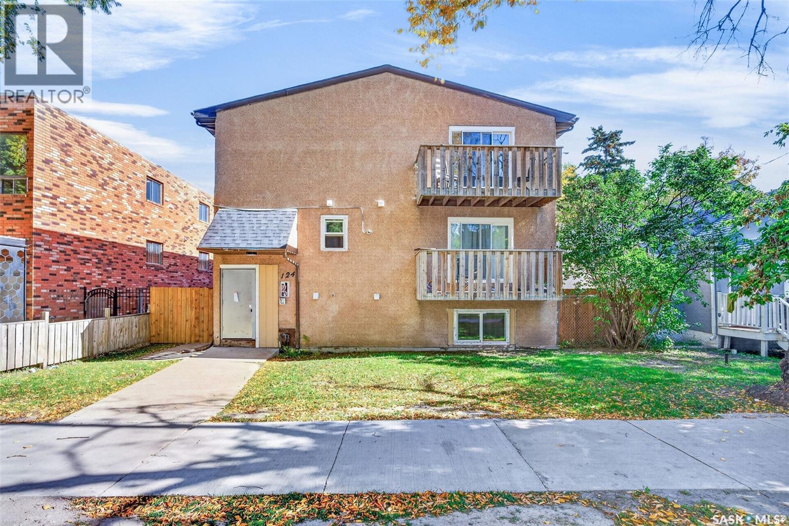 124 P Avenue S Property Photo 1