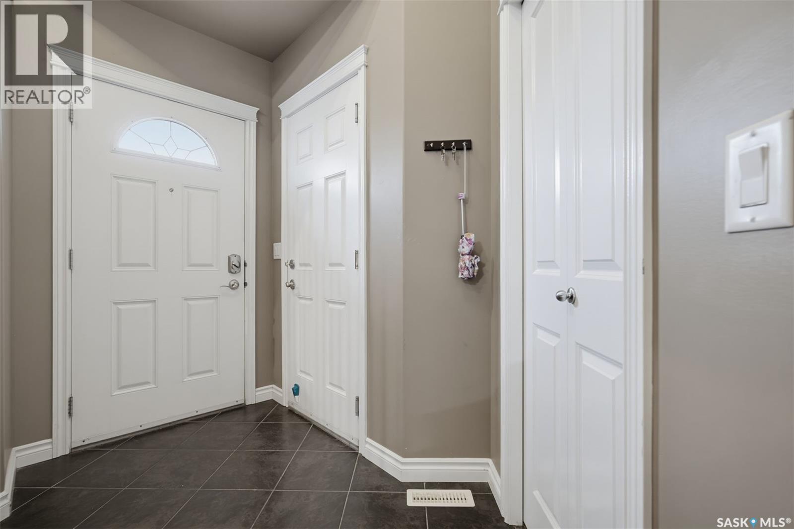 522 Mahabir Lane Property Photo 3
