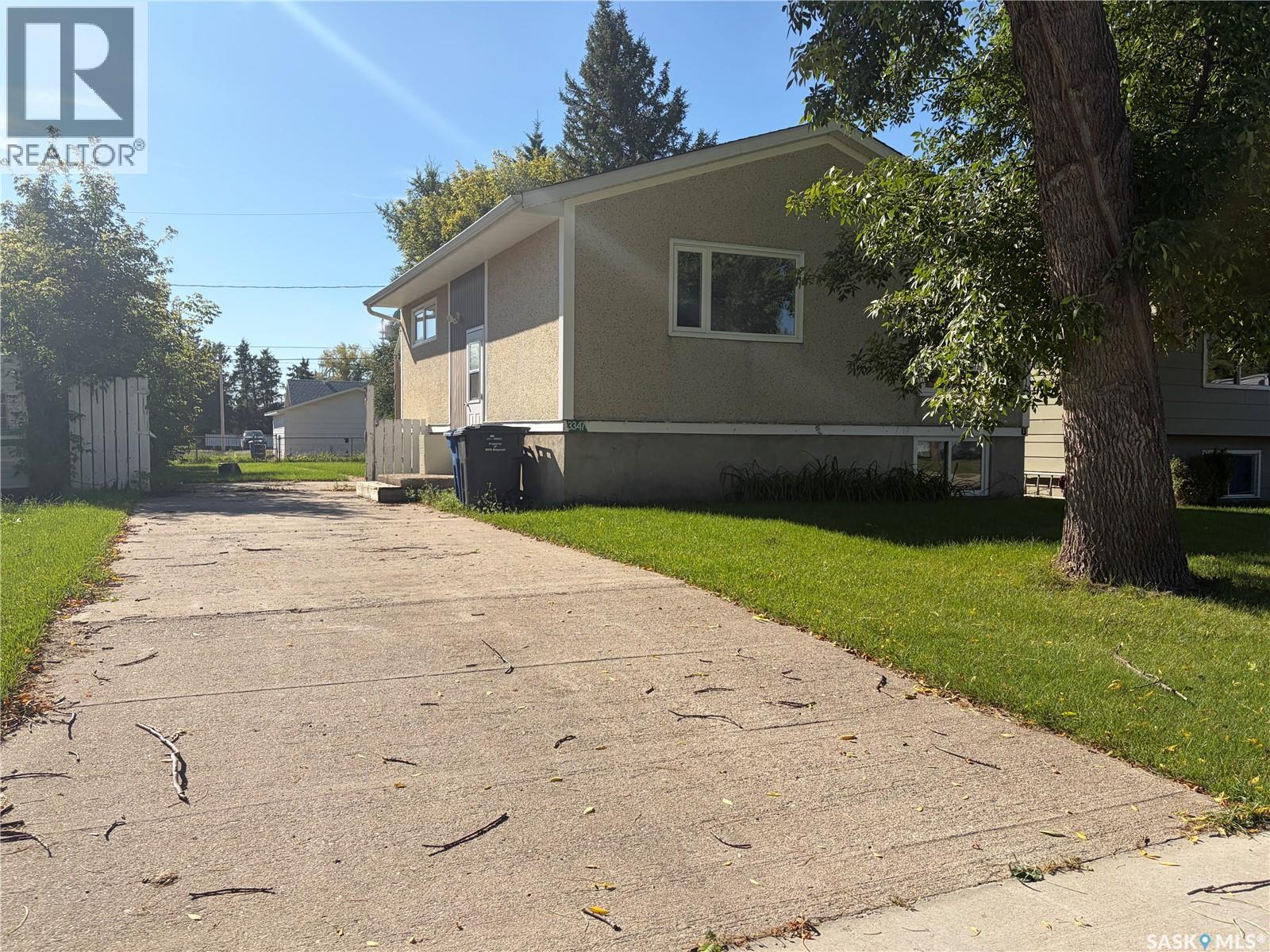 3347 3rd Avenue E Property Photo 2
