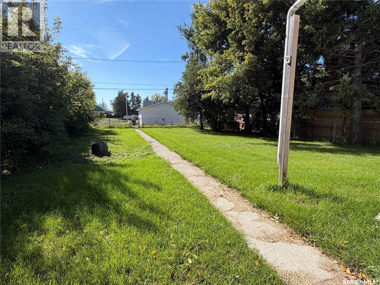 3347 3rd Avenue E Property Photo 4
