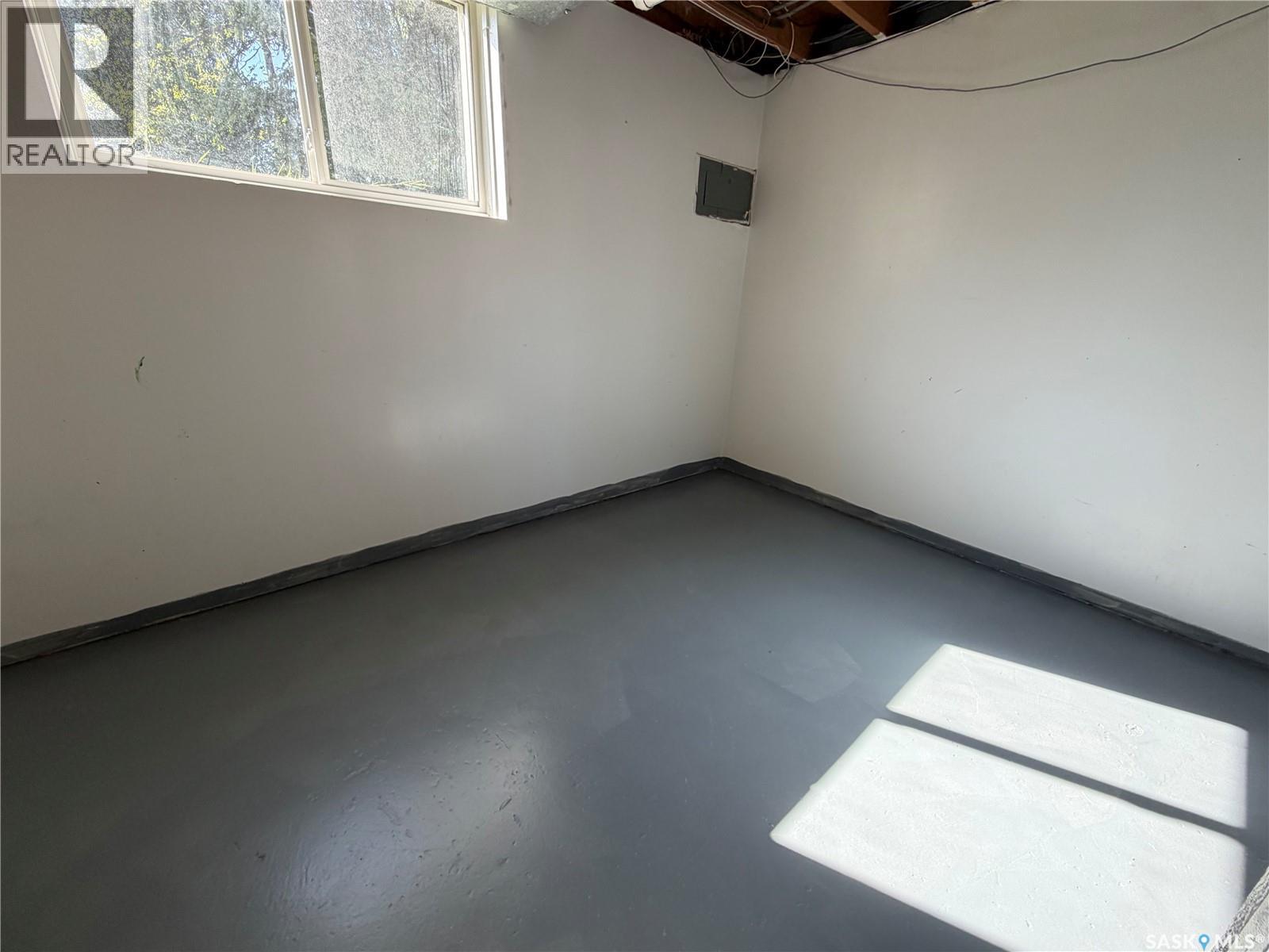 3347 3rd Avenue E Property Photo 15