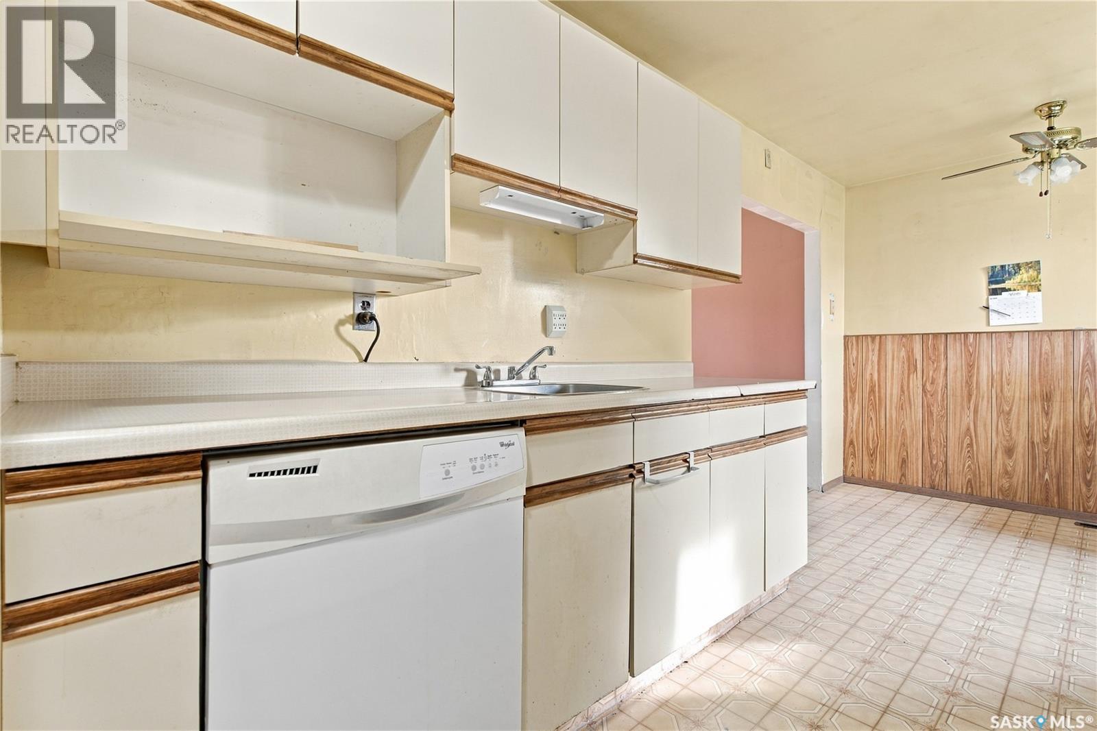 701 Y Avenue N Property Photo 9