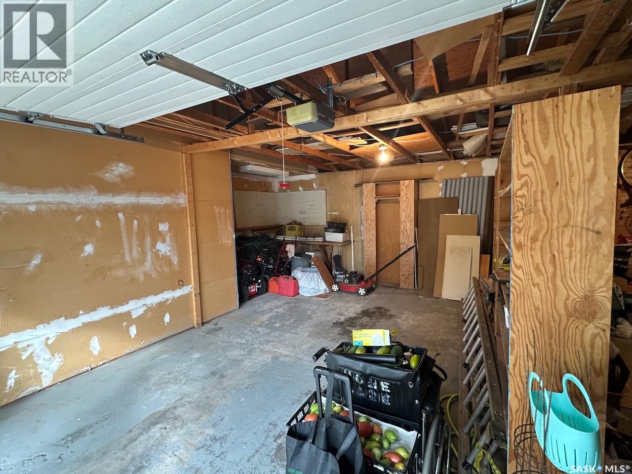 335 Main Street S Property Photo 36