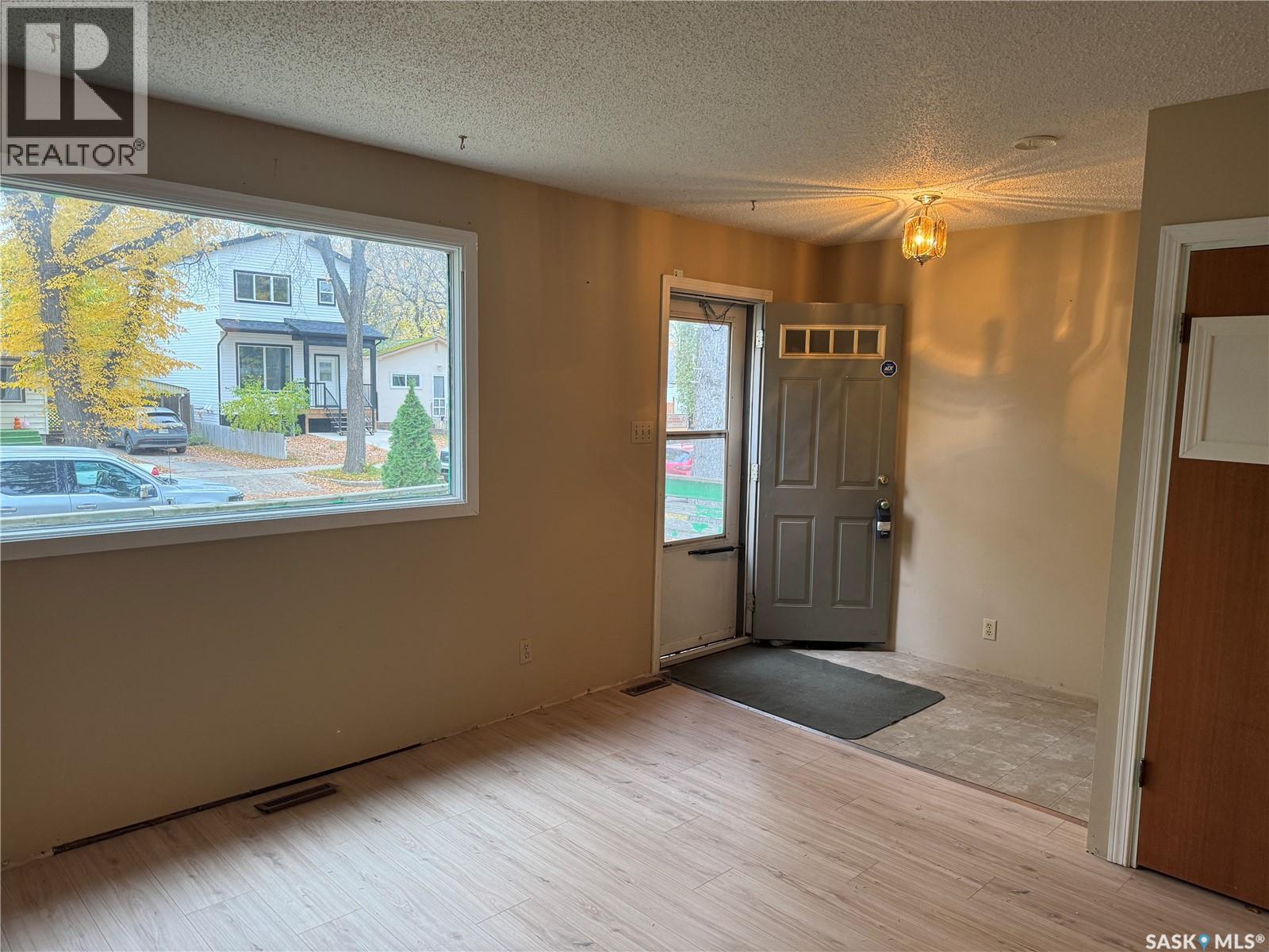 815 I Avenue S Property Photo 5