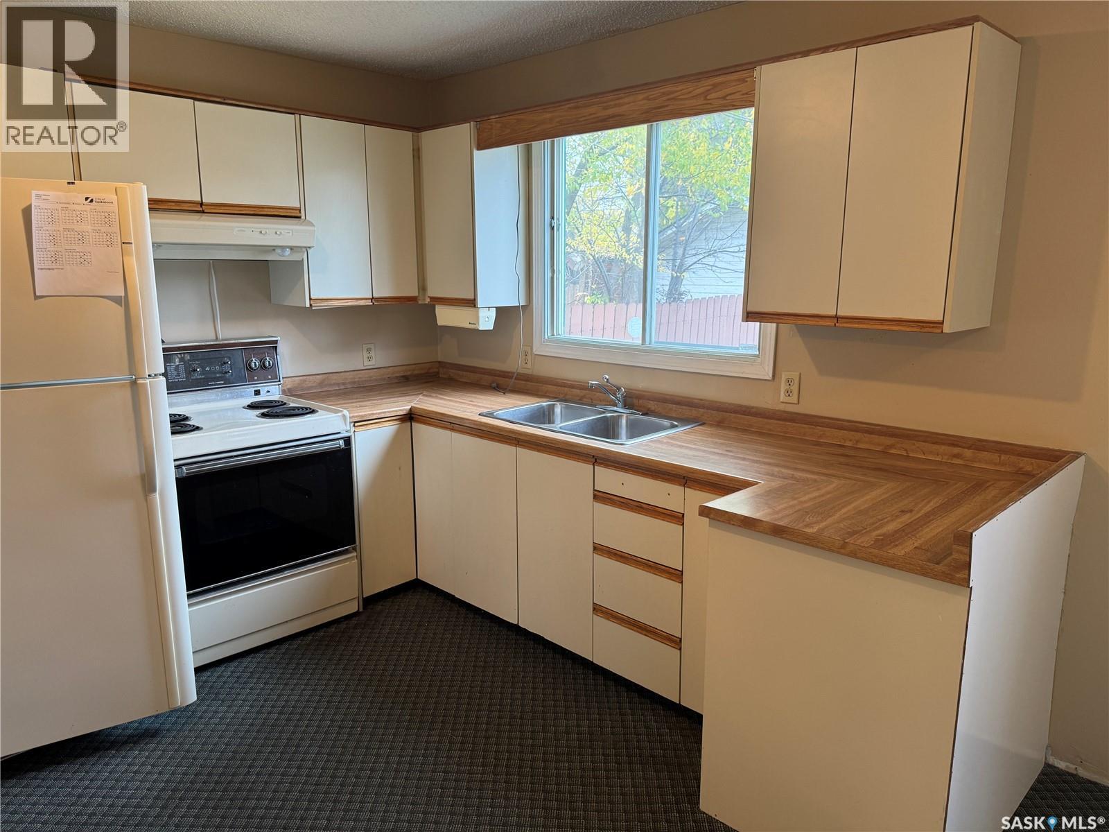 815 I Avenue S Property Photo 11
