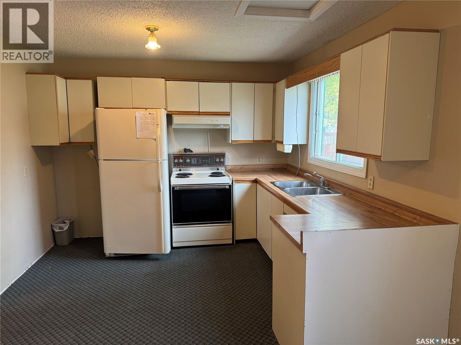 815 I Avenue S Property Photo 12