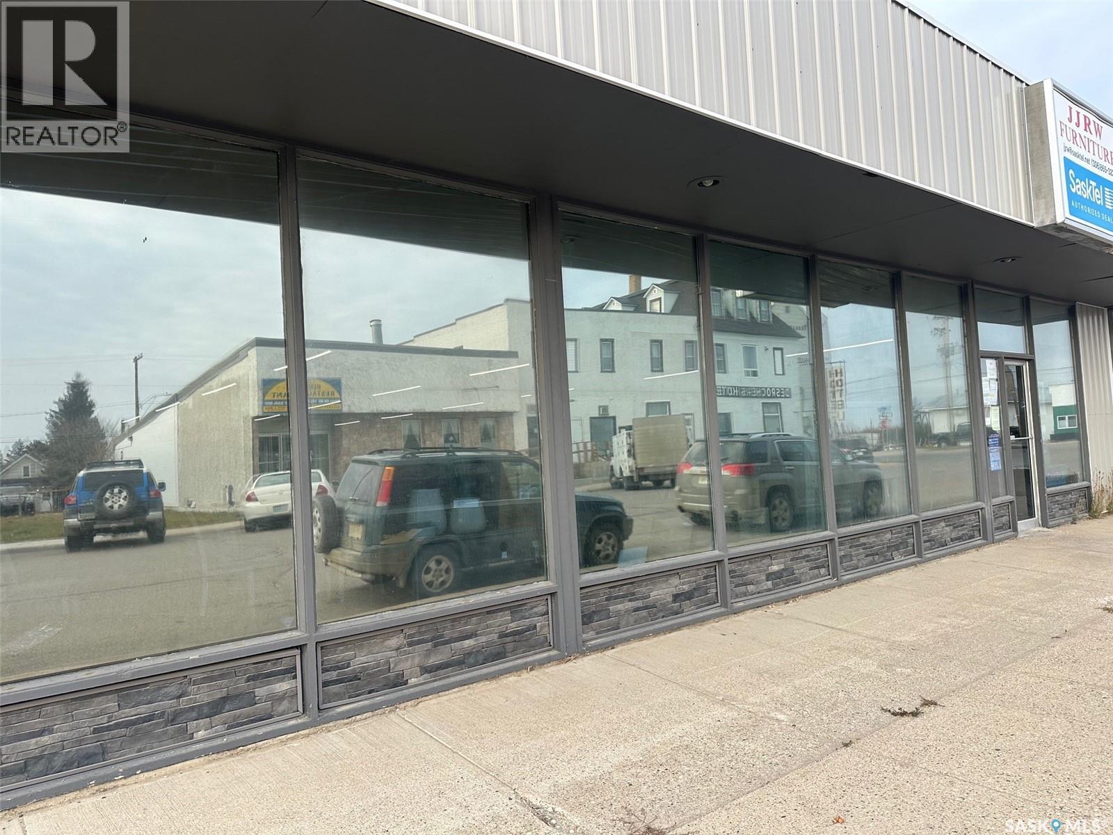 105 Churchill Street Property Photo 1