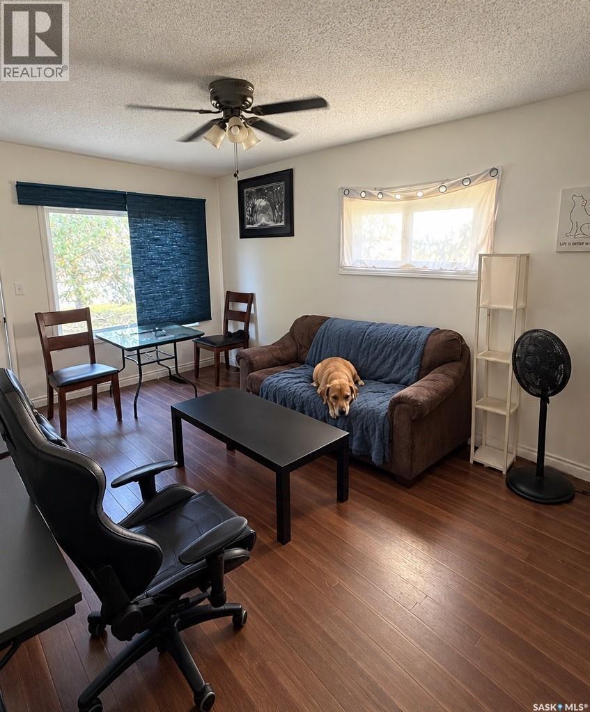 811 109th Street Property Photo 5