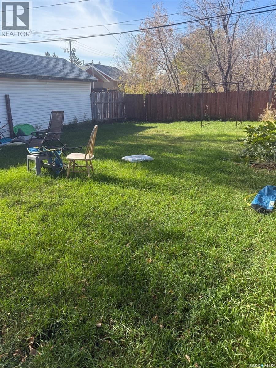 811 109th Street Property Photo 11