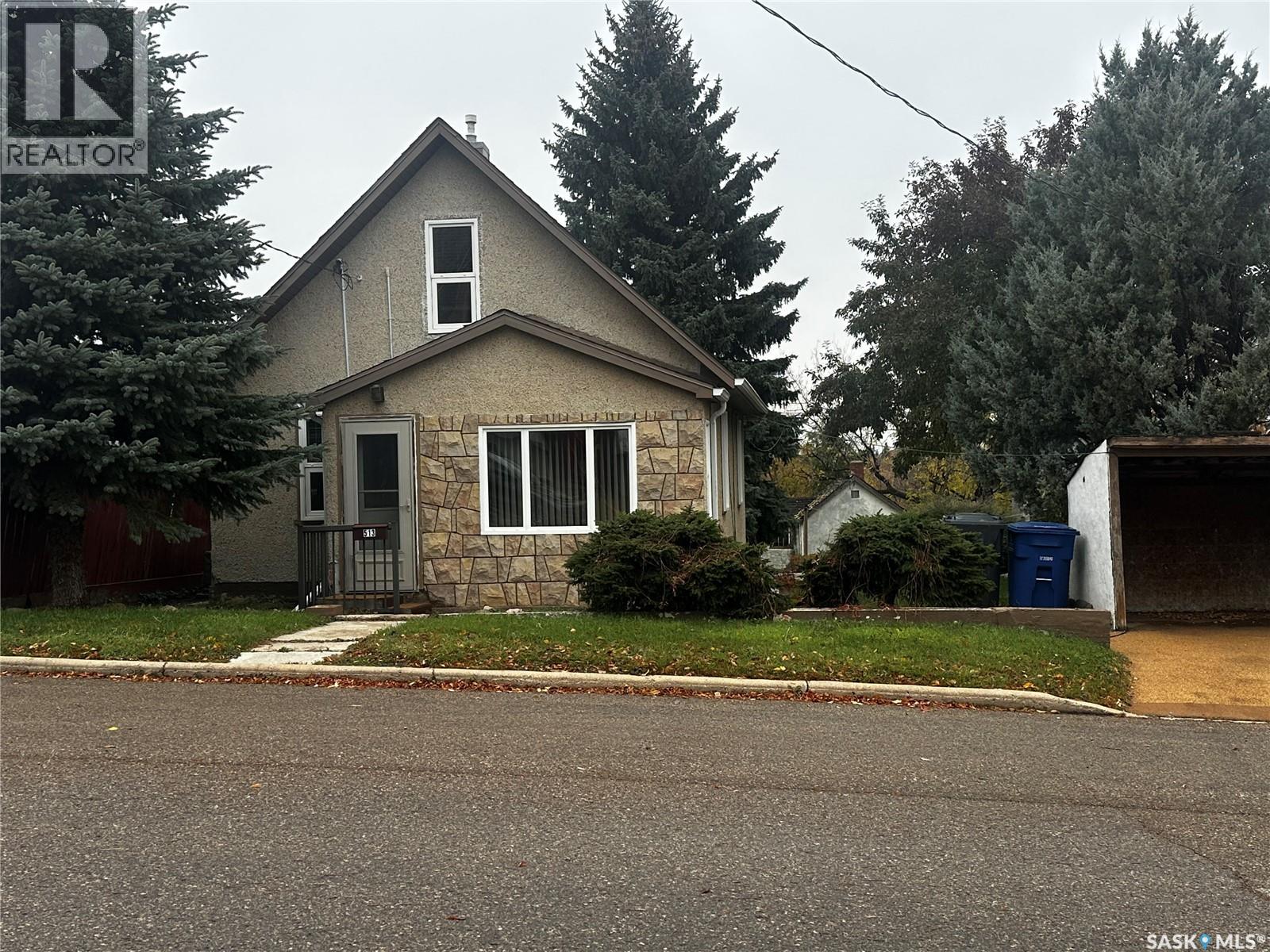 513 5th Avenue Se Property Photo 1