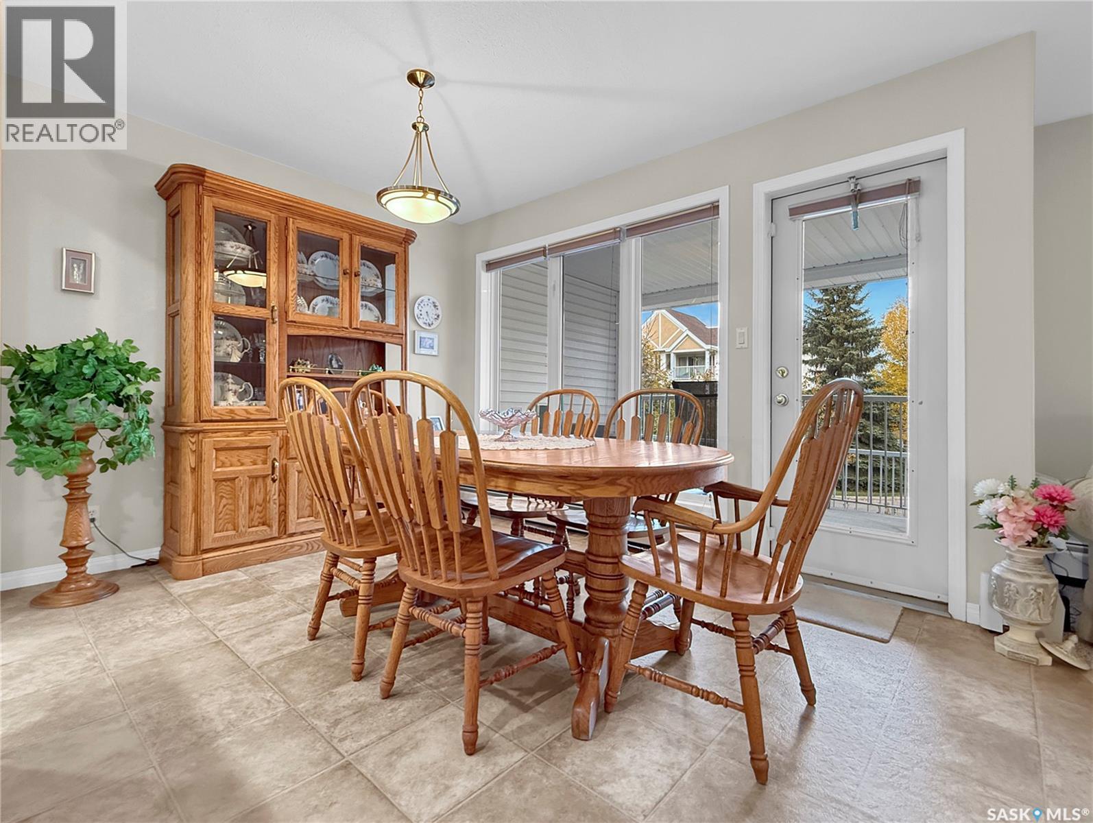 110 331 Macoun Drive Property Photo 9