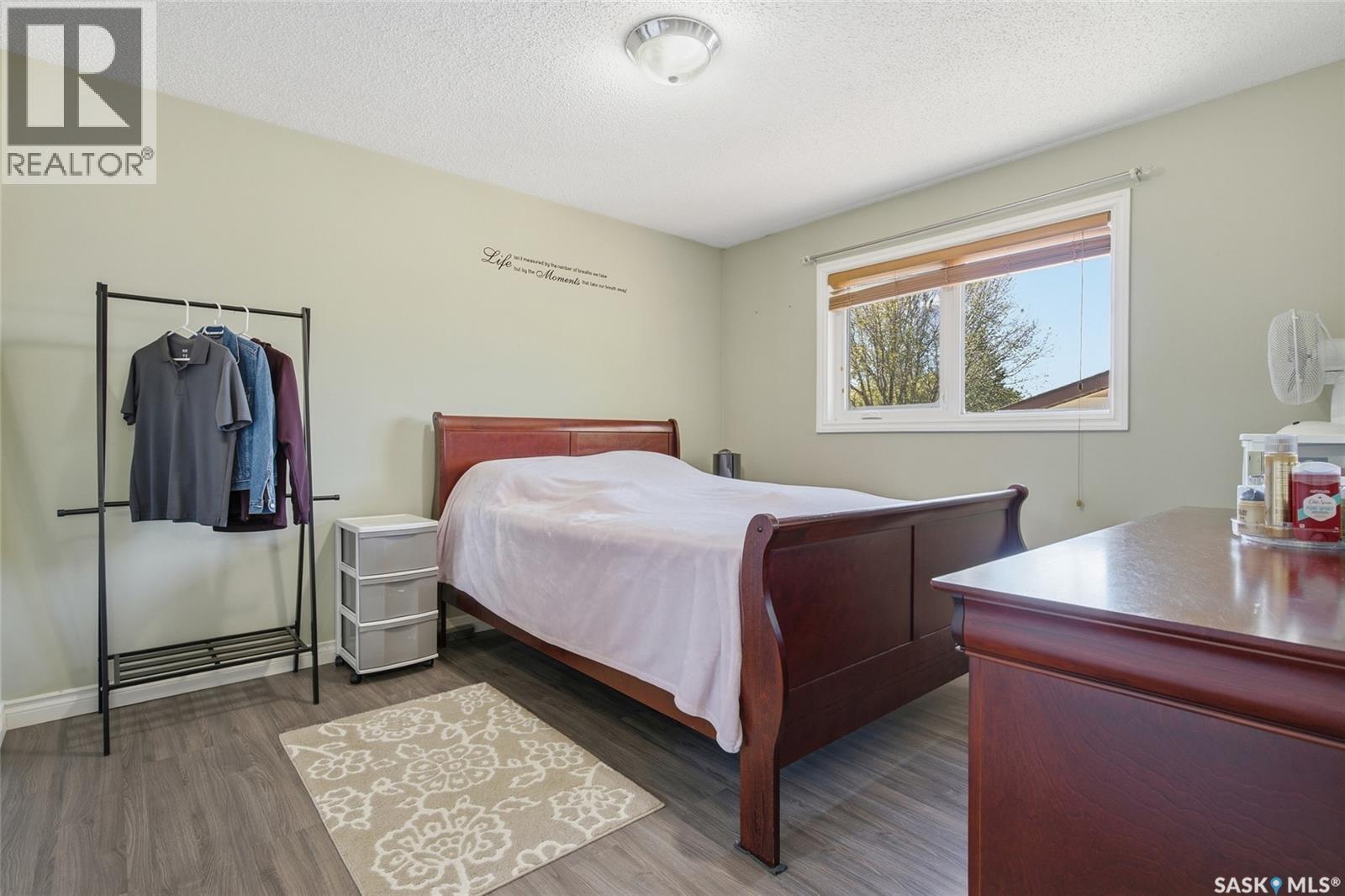 403 Sherry Crescent Property Photo 14