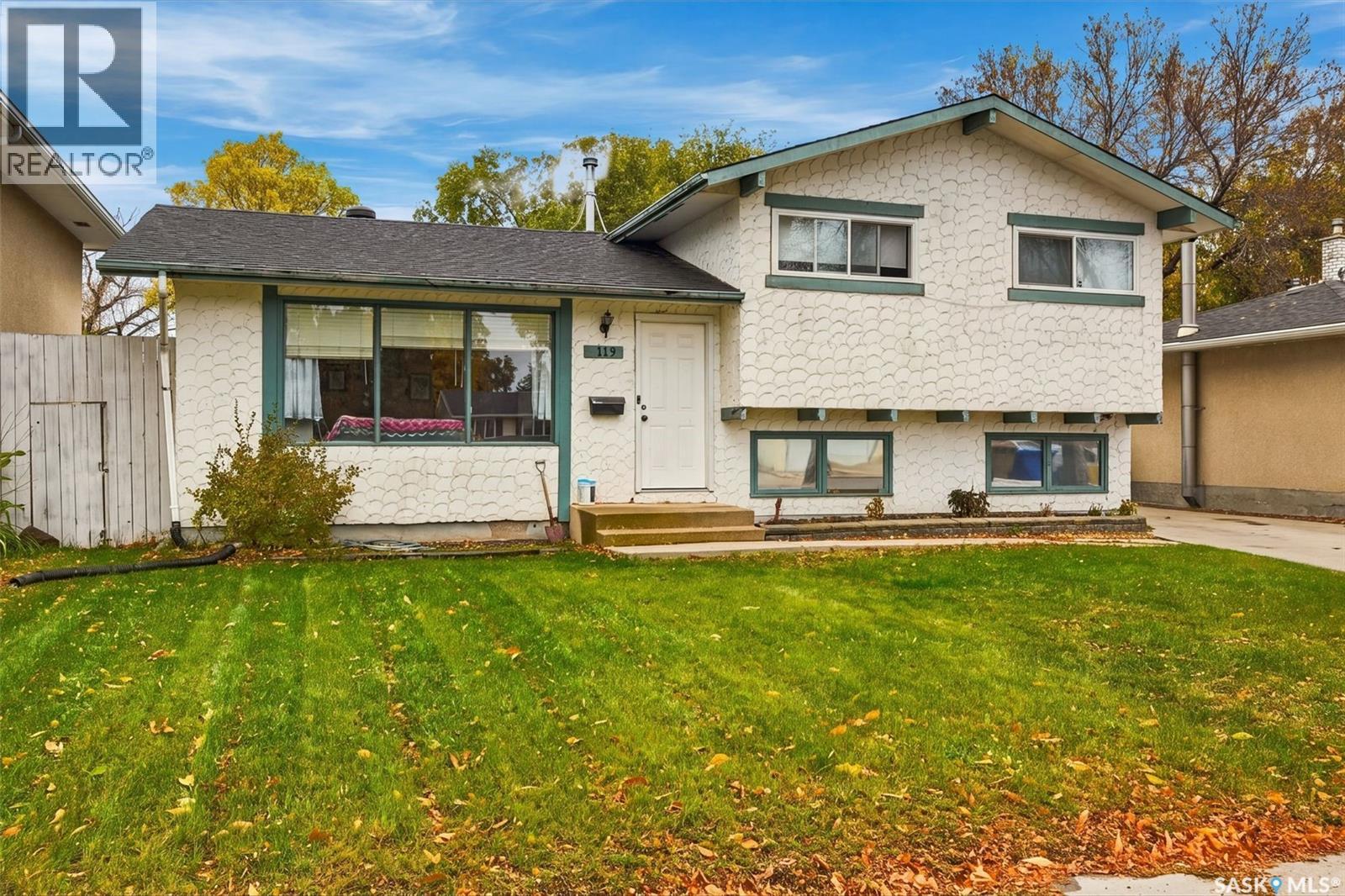 119 Mccarthy Boulevard Property Photo 1