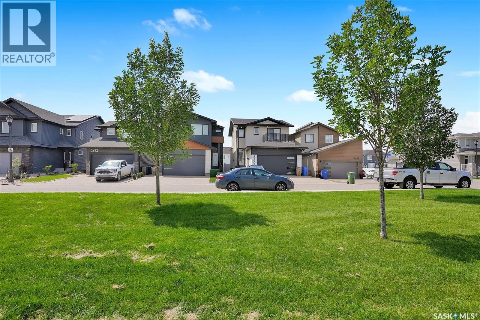 3204 Crosbie Crescent Property Photo 58
