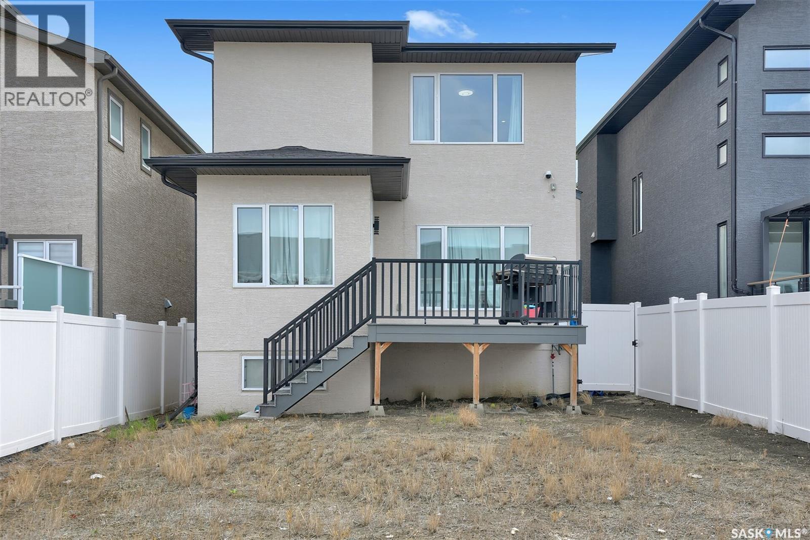 3204 Crosbie Crescent Property Photo 70