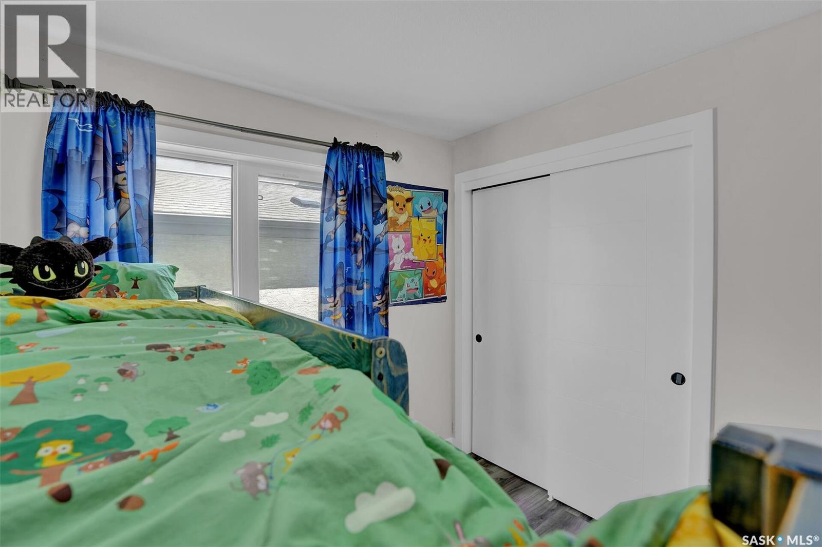 3204 Crosbie Crescent Property Photo 85
