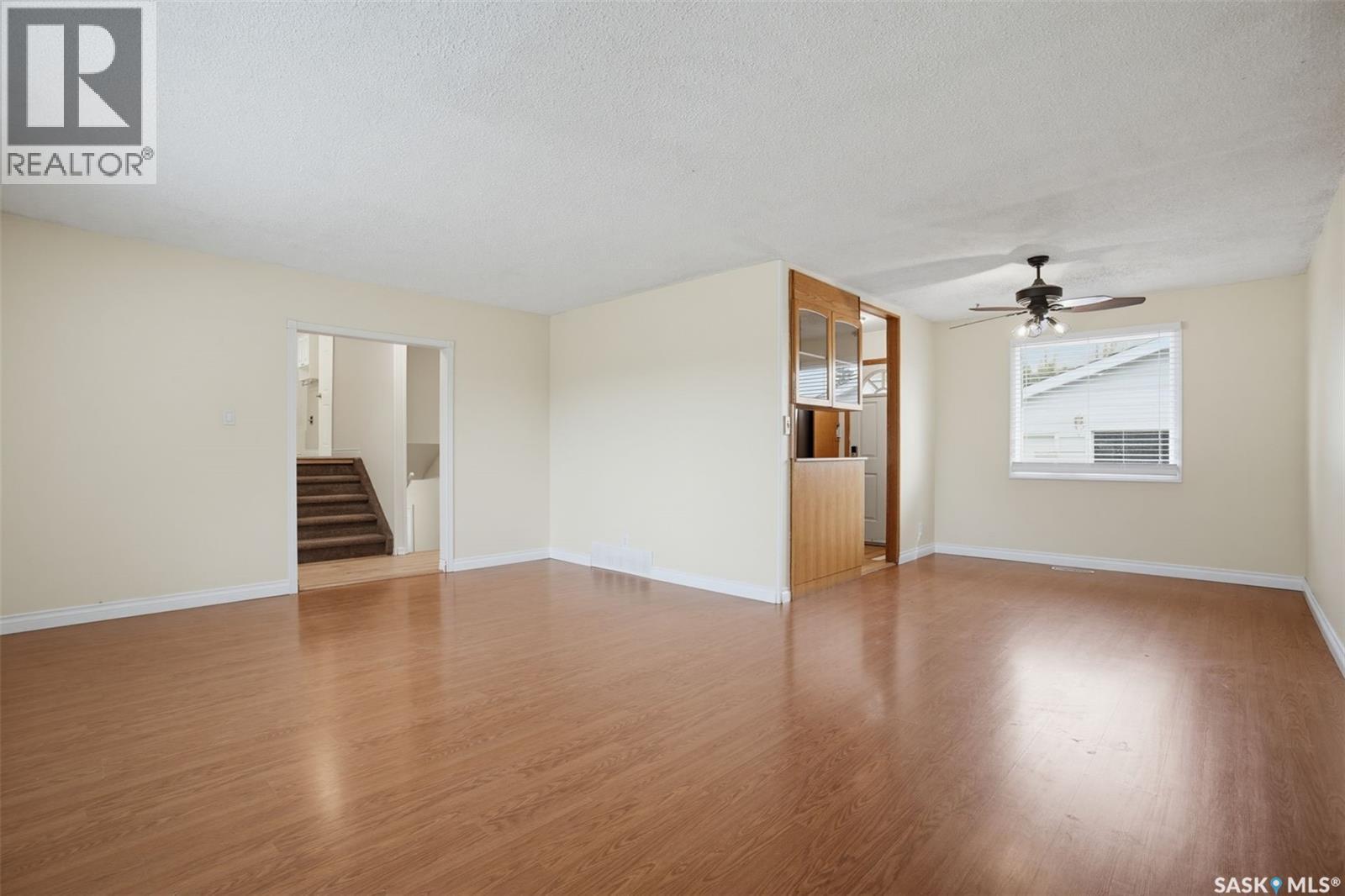 1108 Tiffin Crescent Property Photo 4