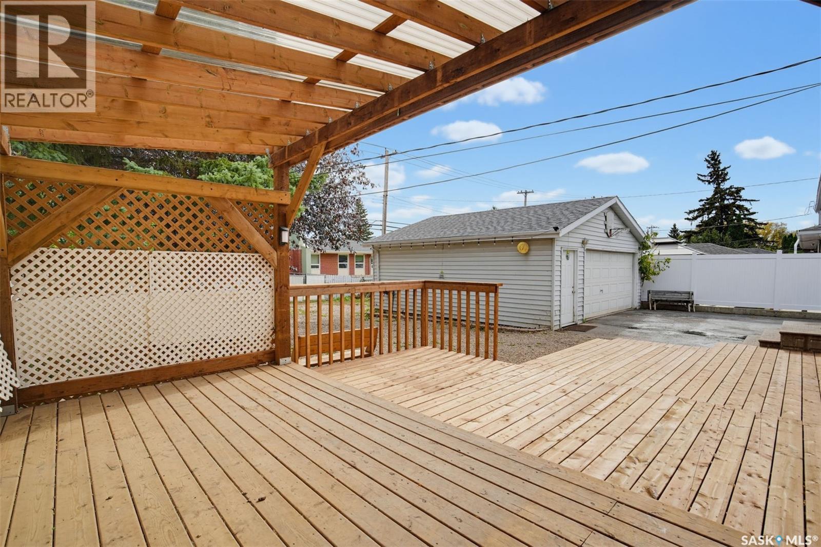 1108 Tiffin Crescent Property Photo 29