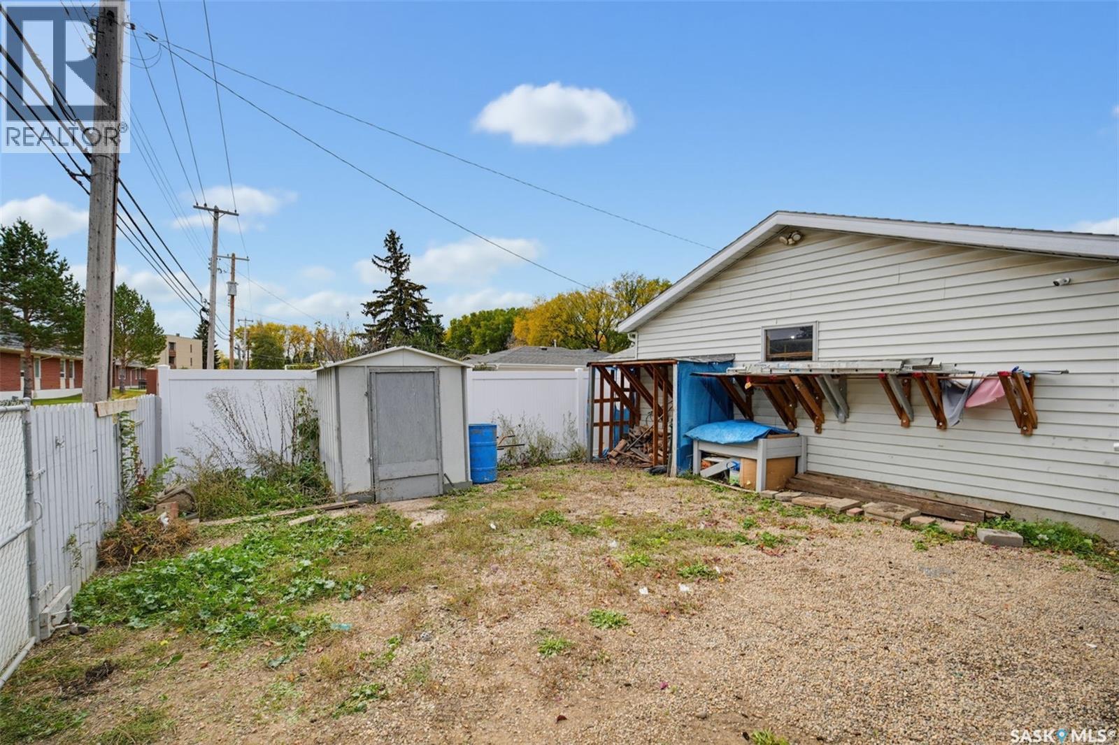 1108 Tiffin Crescent Property Photo 32
