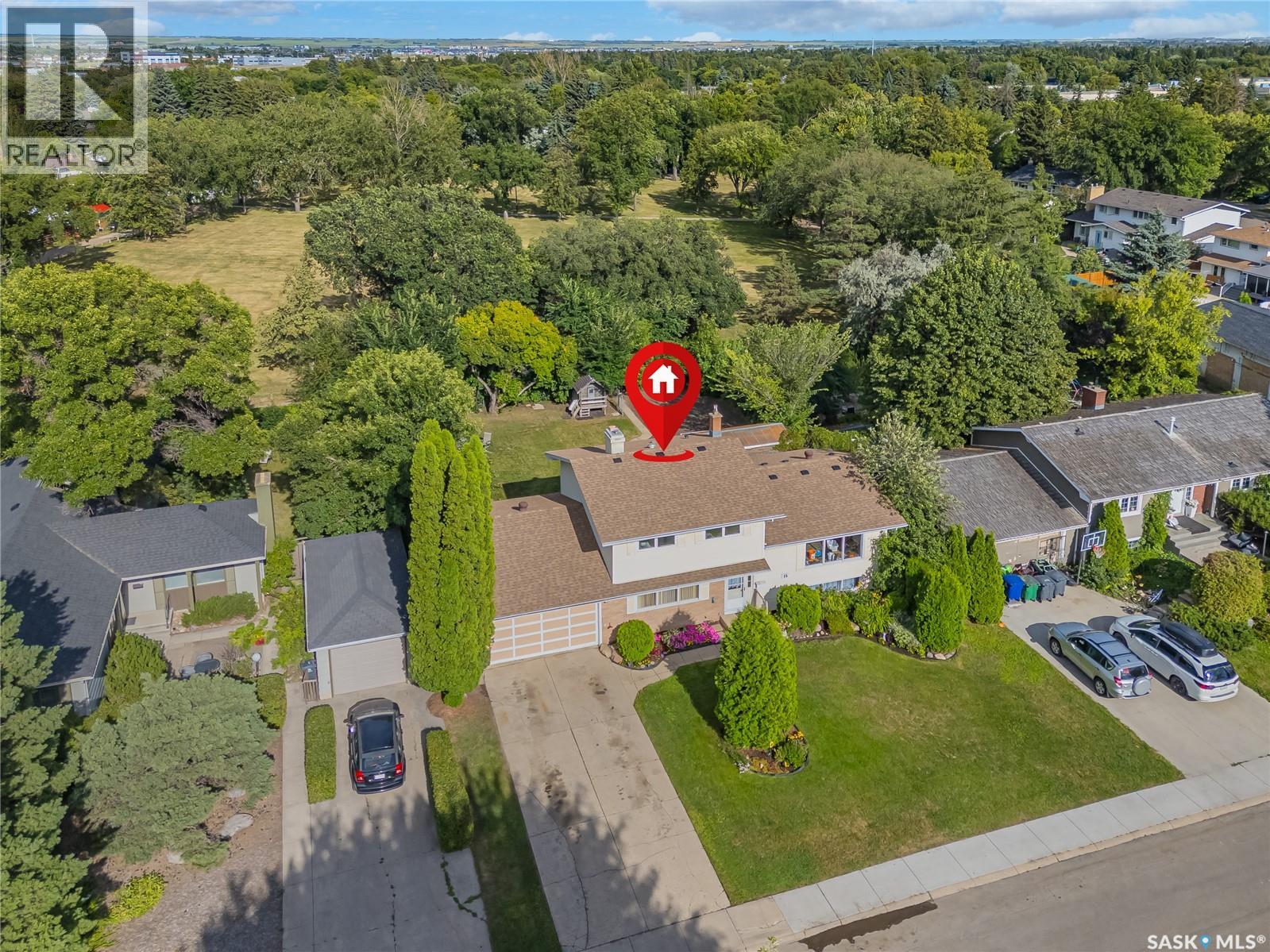 15 Harvard Crescent Property Photo 5