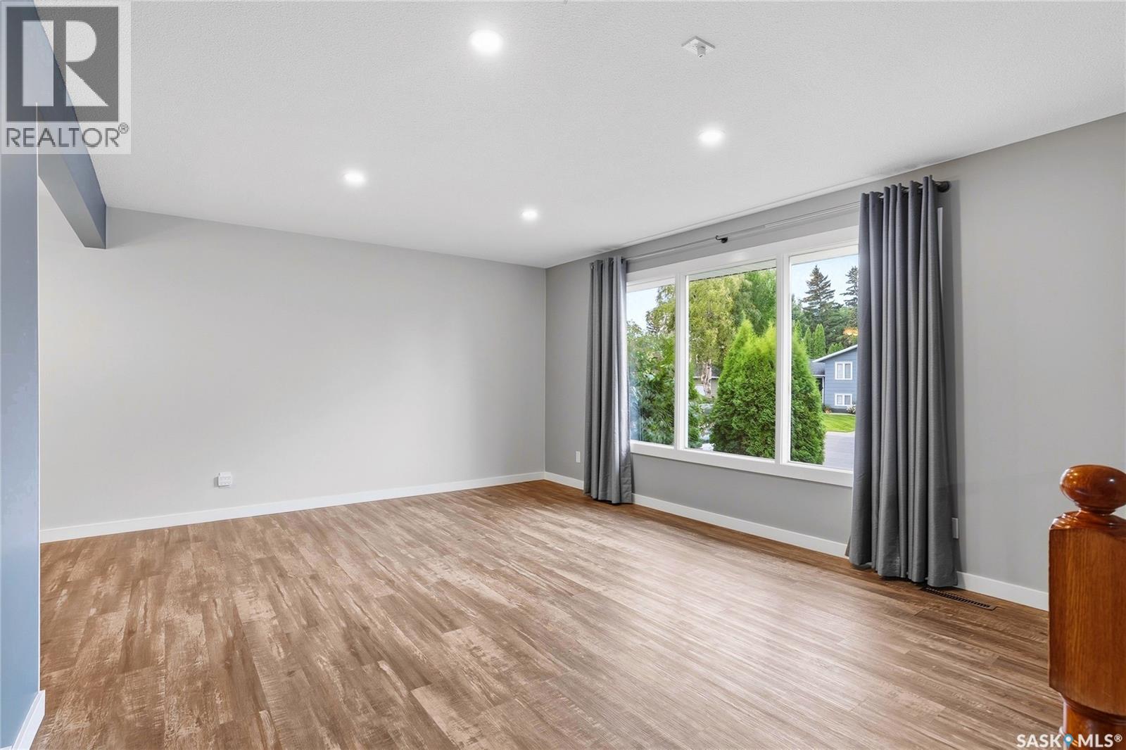 15 Harvard Crescent Property Photo 12